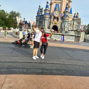 Meet your Posher, Anais